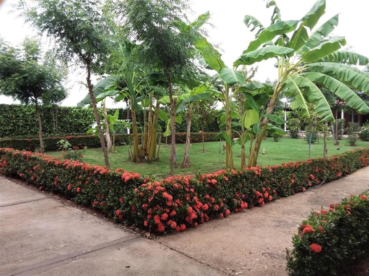 مبيت وإفطار C&H Casa Campestre El Oasis Ricaurte Girardot المظهر الخارجي الصورة